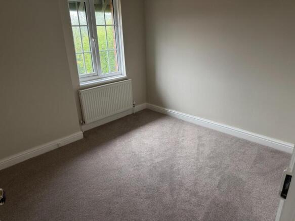 3 bed House to rent Image 7