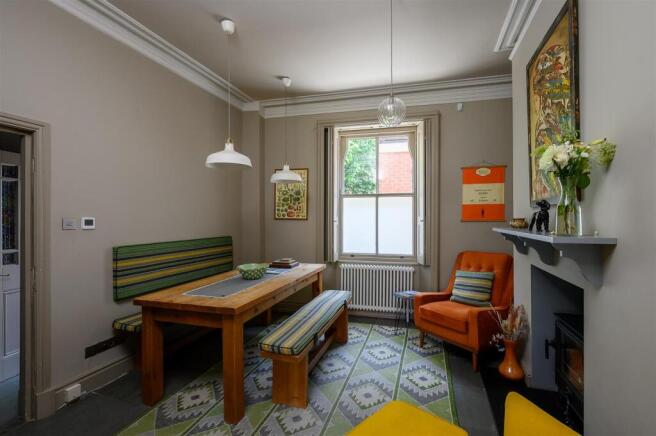 3 bed House for sale Image 5
