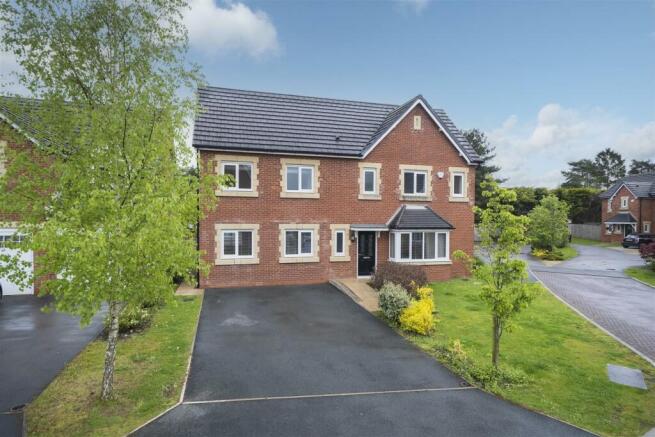 43 Shakerley Close-047.JPG
