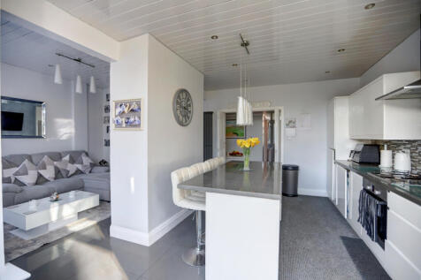 Windermere Road, Blackpool, FY4