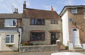 4 Marchants Cottage, Motcombe Lane, Eastbourne BN21 1PS