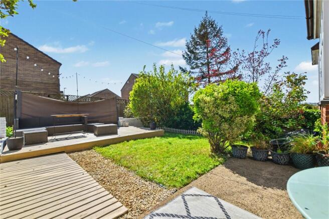 3 bed Semi-Detached for sale Image 12