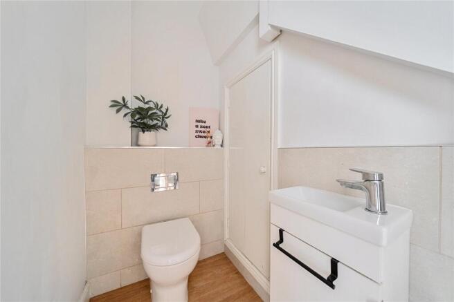3 bed House for sale Image 9