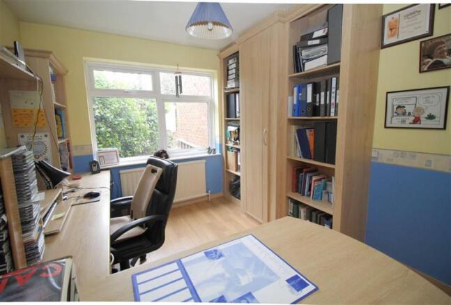 GROUND FLOOR OFFICE/