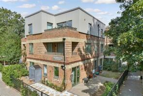 Flat 10, 2 Steel Wheels House, Back Stage Walk, Wallington SM6 9FF