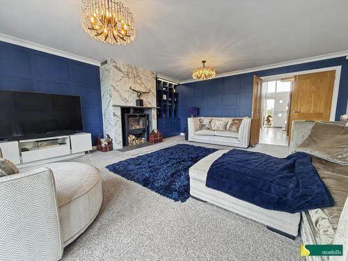 Hillside Road, Flore, Northampton photo 4