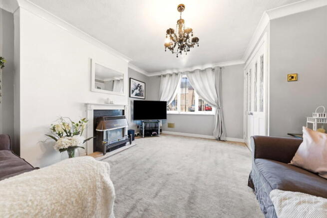 3 bed Semi-Detached for sale Image 5