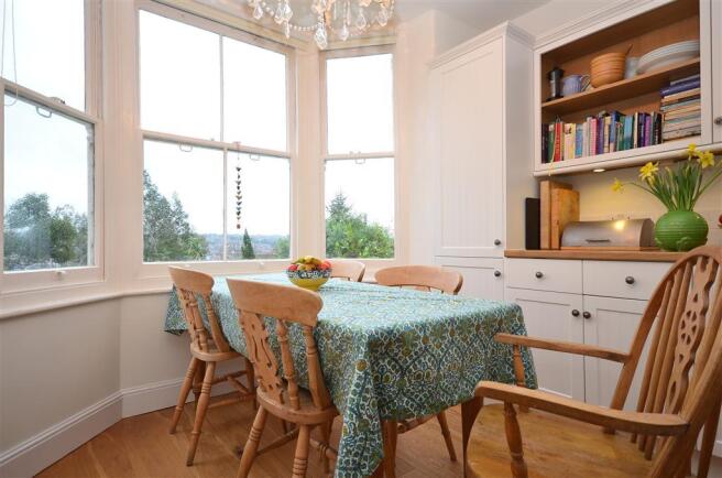 Kitchen/Breakfast Room