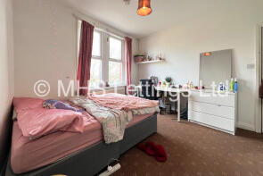 10, Glossop View, Woodhouse, Leeds LS6 2LQ