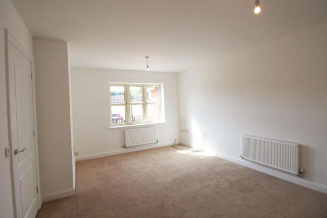 4 bed Terraced to rent Image 10