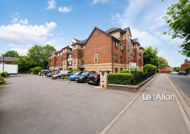 Belfry Drive Wollason 2.jpg