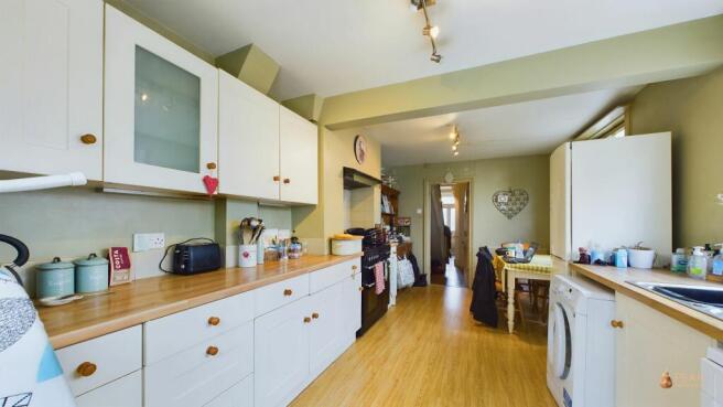 Kitchen/Breakfast Room