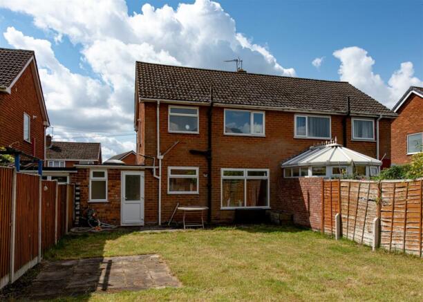 10 Lime Tree Gardens-rear2.jpg