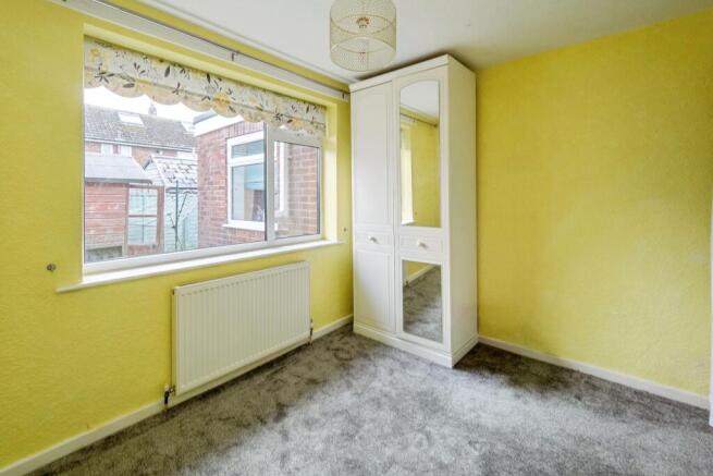3 bed Semi-Detached Bungalow for sale Image 4