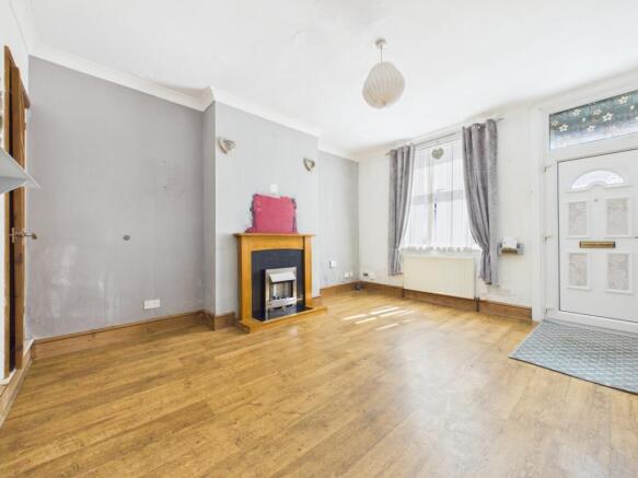 3- Rob Hammond EweMove Pontefract