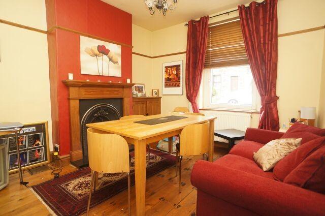 SITTING ROOM