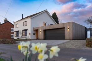 Hale Bank, Norley Road, Kingsley, Frodsham WA6 6LS