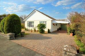 12, Cleggars Park, Lamphey, Pembroke SA71 5NP