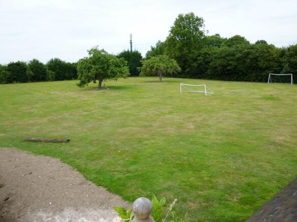 Photo 10