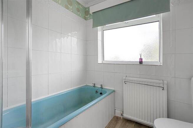 3 bed Semi-Detached for sale Image 9
