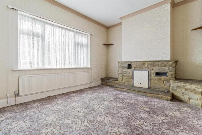 69 West Avenue_002.JPG