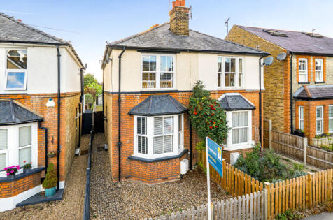 Sunbury Lane, Walton On Thames, Surrey, KT12