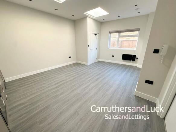 Open Plan Lounge Kitchen