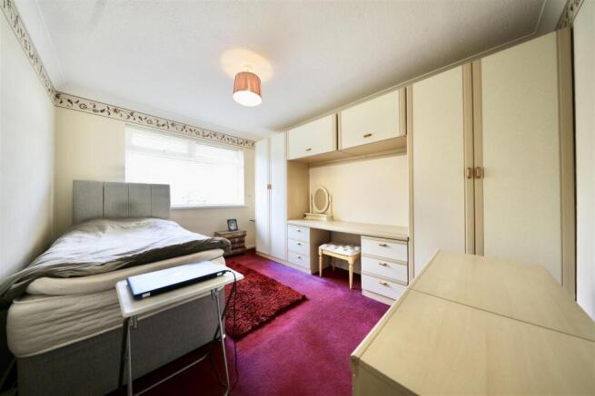 2 bed Semi-Detached Bungalow for sale Image 9