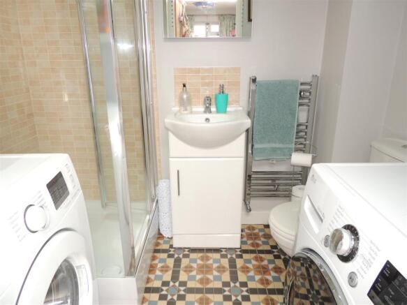 Downstairs Shower Room/Utility