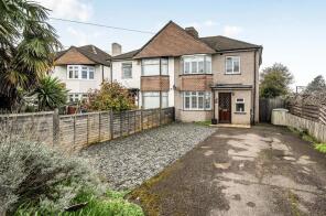 2, Georges Close, Orpington BR5 3JR
