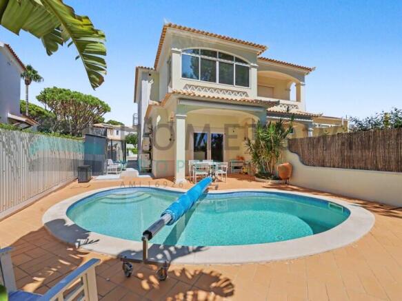 For sale - 5-bedroom villa - Vilamoura - Hometown Properties