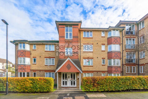 Muggeridge Close, South Croydon, CR2 7LB