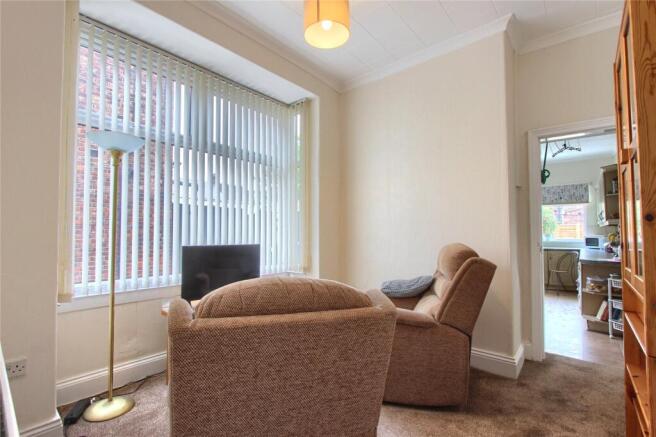 4 bed Semi-Detached for sale Image 9
