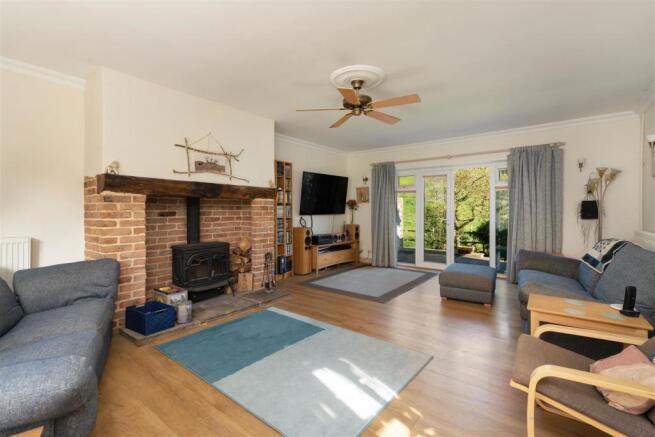 Sitting Room.jpg
