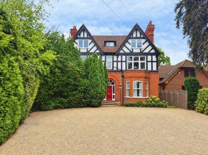 St. Johns Street, Crowthorne, Berkshire