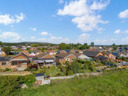 Thornham Drive, Bolton, BL1