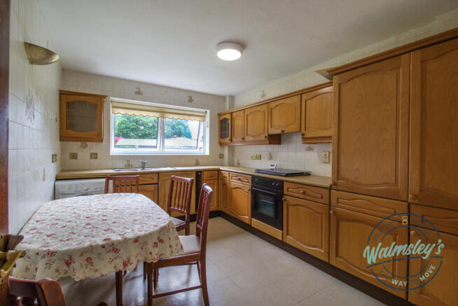 Kitchen breakfast room