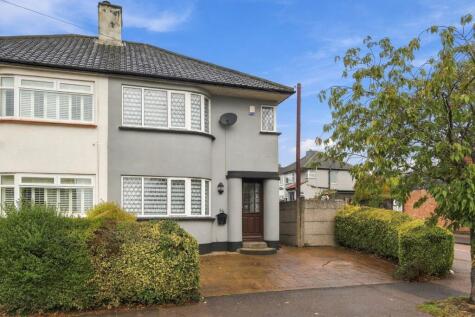 Highview Gardens, Potters Bar, EN6