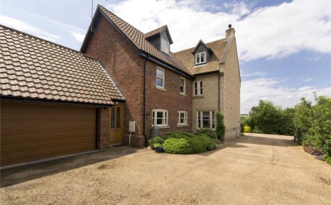 Driveway & Garages