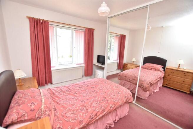 2 bed Apartment for sale Image 5