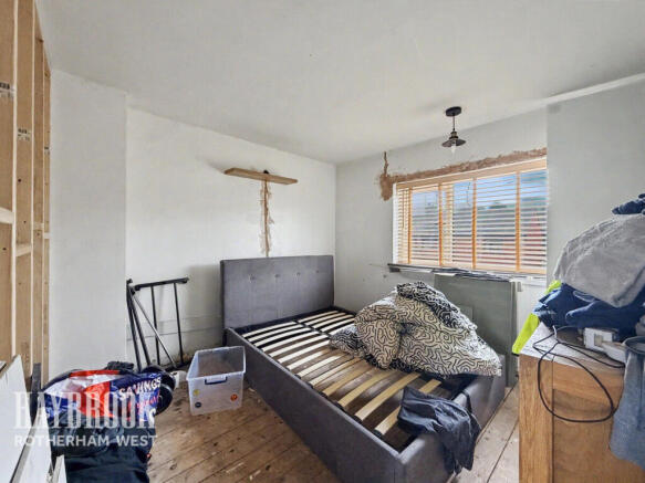 3 bed Terraced for sale Image 6