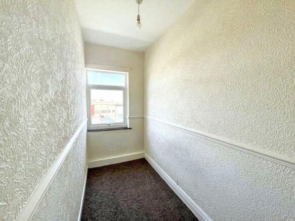 2 bed Terraced for sale Image 5