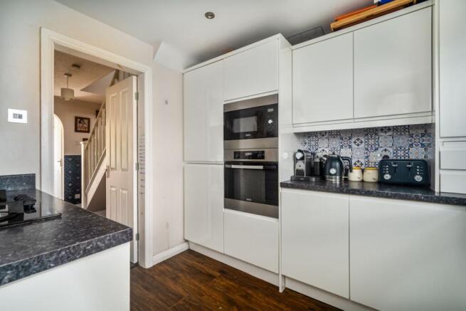 3 bed Semi-Detached for sale Image 5