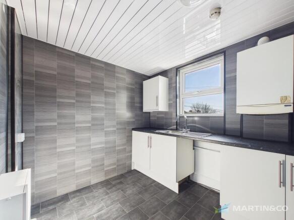 CAM02318G0-PR0610...