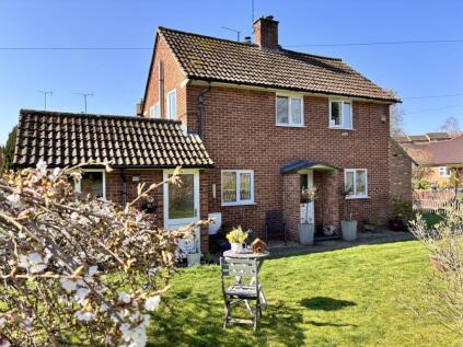 Knowledge Crescent, Ramsbury, SN8 2QZ