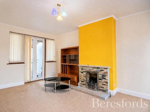 Eyhurst Avenue, Hornchurch, RM12 photo 2