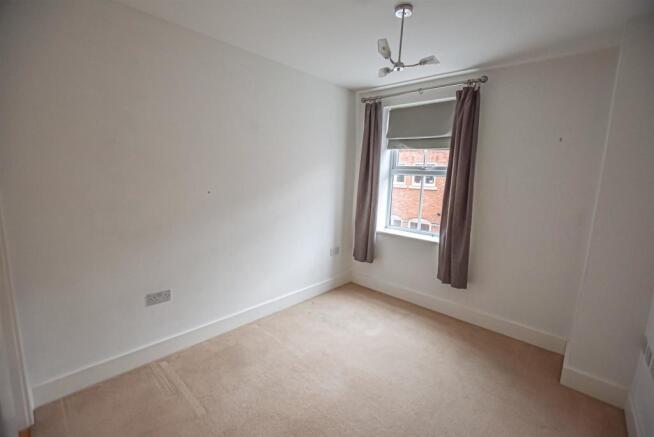 57 Harry Davis Court - Bedroom 2.jpg