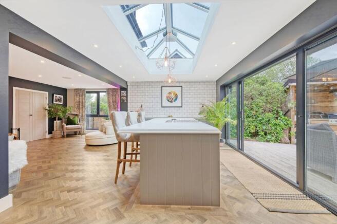 kitchen/family room