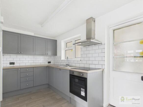 CAM03603G0-PR0065-STILL010