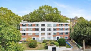 Flat 15, Norman Court, Lordship Lane, London SE22 8JT